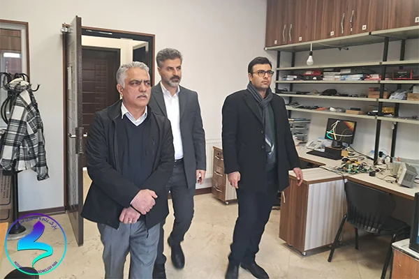 جلسه رئیس با شرکت‌های فناور پردیس پژوهش